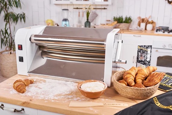 dough roller bakery equipment1 面团滚筒烘焙设备1