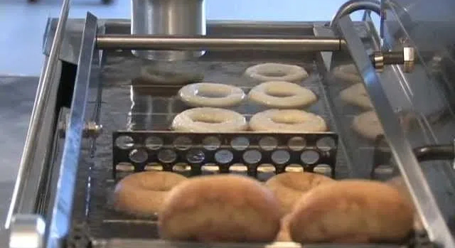 bakery donuts machine2 面包甜甜圈机2