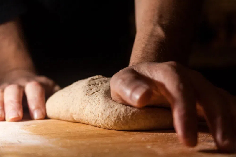 how to knead dough in mixer2 如何在搅拌机中揉面团2