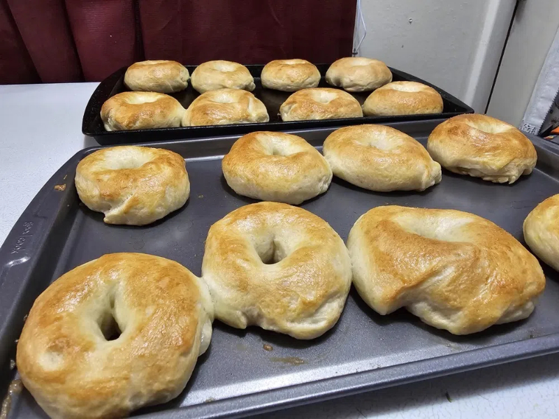 how long to knead bagel dough in stand mixer2 在立式搅拌机中揉百吉饼面团要多长时间2