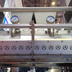 Pretzel Extruder.jpg